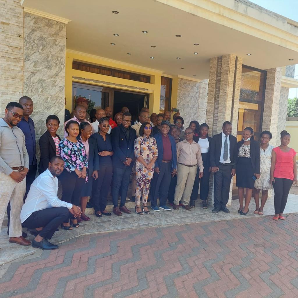 MISAU & ONGNI reunidos na Matola para discutir e harmonizar as ferramentas de parceria entre si